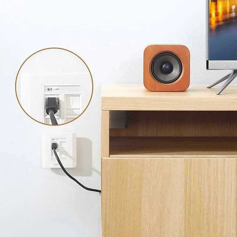 Mặt Ổ Cắm Mạng RJ45 Âm Tường Bằng Nhựa Ugreen 80180 Màu Trắng